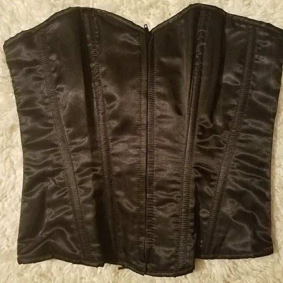 Black zip front corset - Picture 6 of 8